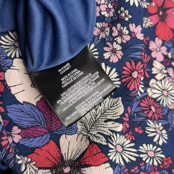 BCBG Paris Sz L Retro Floral Short Ruffle Short Dress V-Neck Lined Romantic Chic - Picture 12 of 16